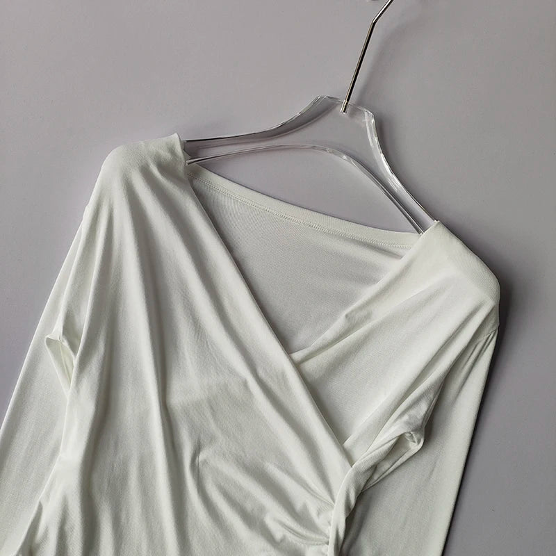 V-neck Long Sleeved Yoga Suit